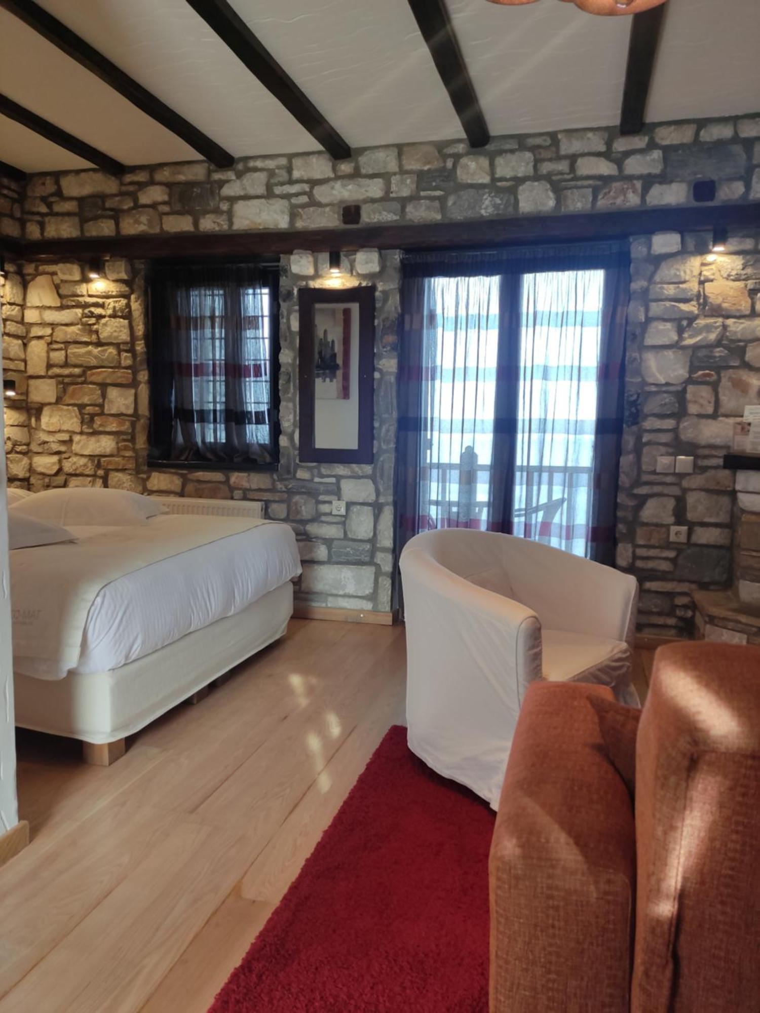 Prasino - Galazio Aparthotel Mourésion Buitenkant foto